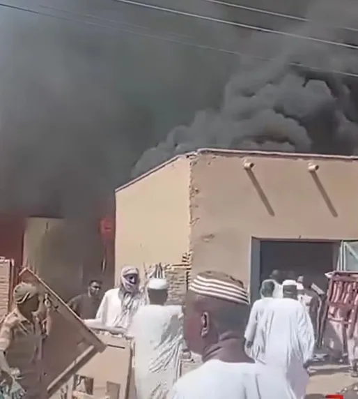 حريق هائل يلتهم عدد من الأحياء في كسلا