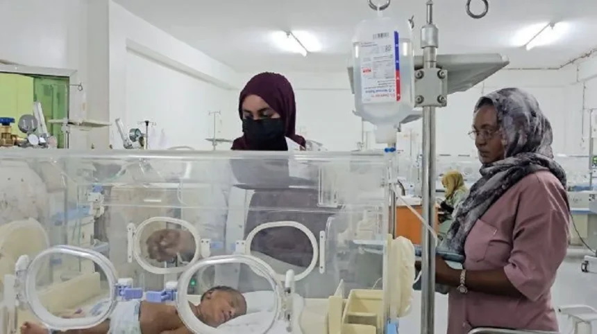 اكتمال 90% من أعمال صيانة قسم النساء و التوليد بمستشفى شهير بالخرطوم