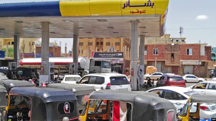 ولاية النيل الأبيض ترفع سعر جالون البنزين إلى 38,805 جنيهات