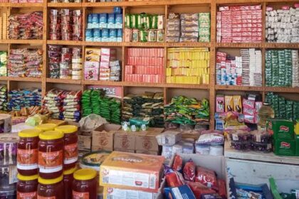 وزارة الصناعة السودانية تؤكد التزام المصانع بالبيع المخفض