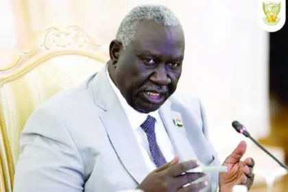 مالك عقار : وحدة السودان خط أحمر .. و لا بديل للجيش الواحد
