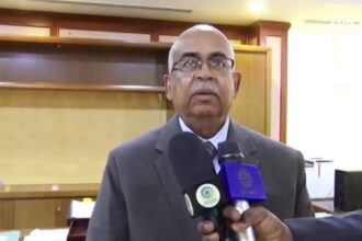 وزير الطاقة يعلن خططًا لتوفير الكهرباء بالتزامن مع عودة المواطنين