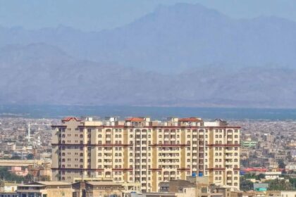ضبط مواد متفجرة بأحد المراسي بالبحر الأحمر