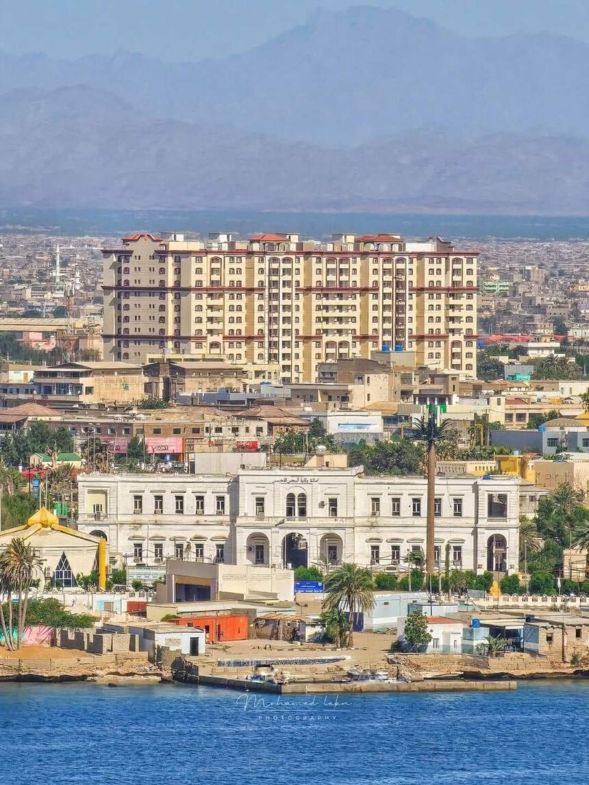 ضبط مواد متفجرة بأحد المراسي بالبحر الأحمر
